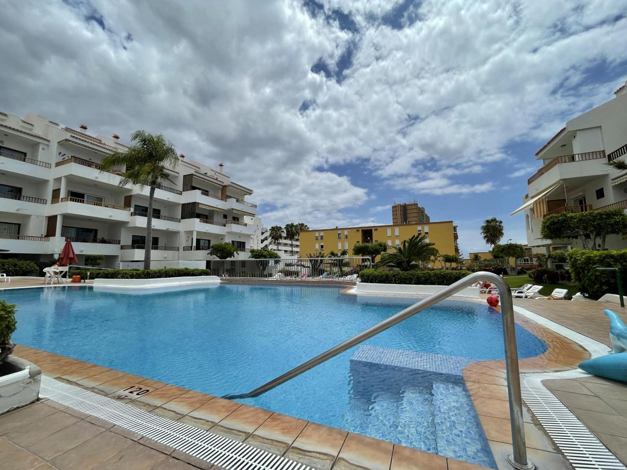 Pool Views Terrace Apartment Los Cristianos  Exterior photo
