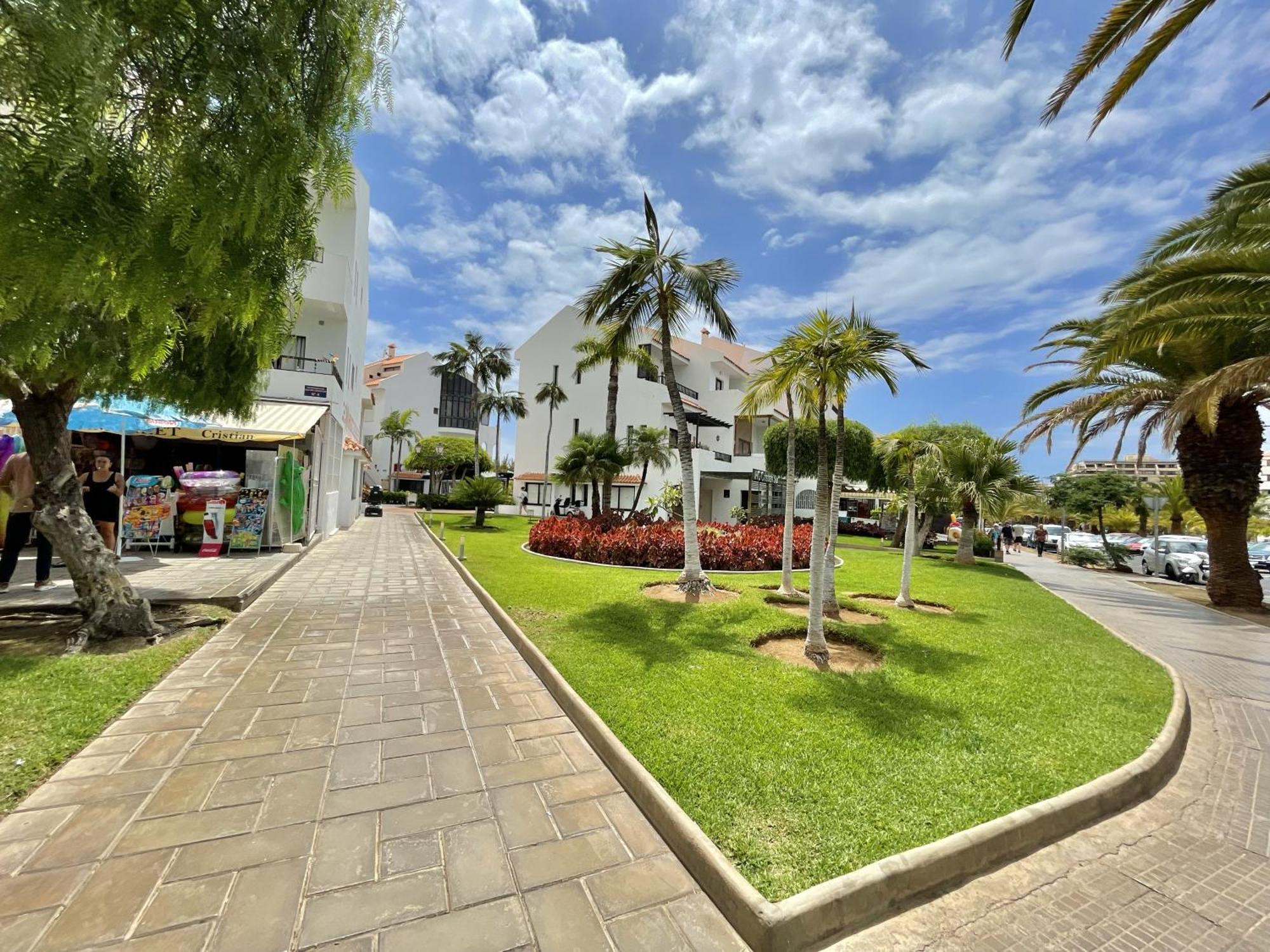 Pool Views Terrace Apartment Los Cristianos  Exterior photo