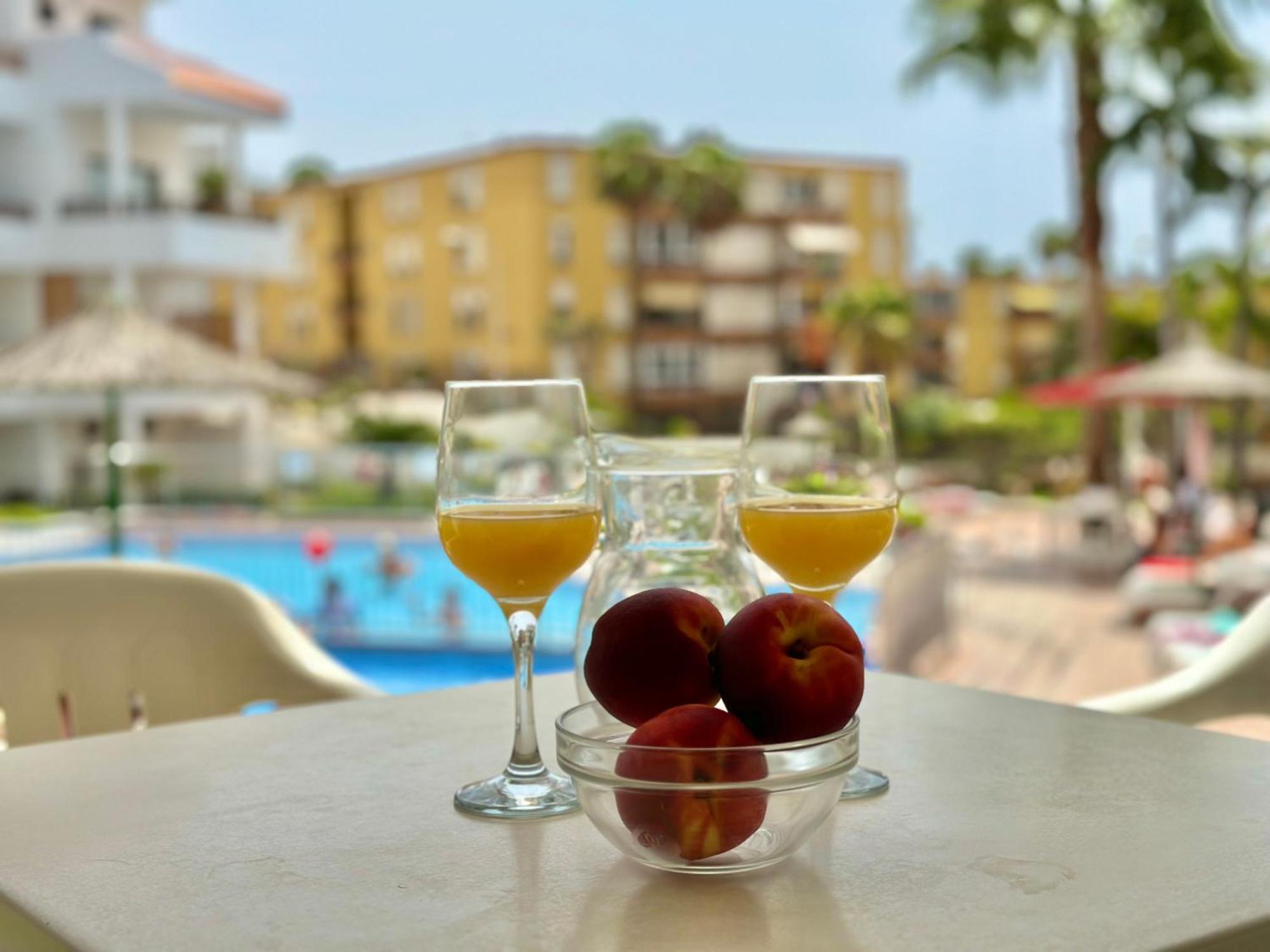 Pool Views Terrace Apartment Los Cristianos  Exterior photo